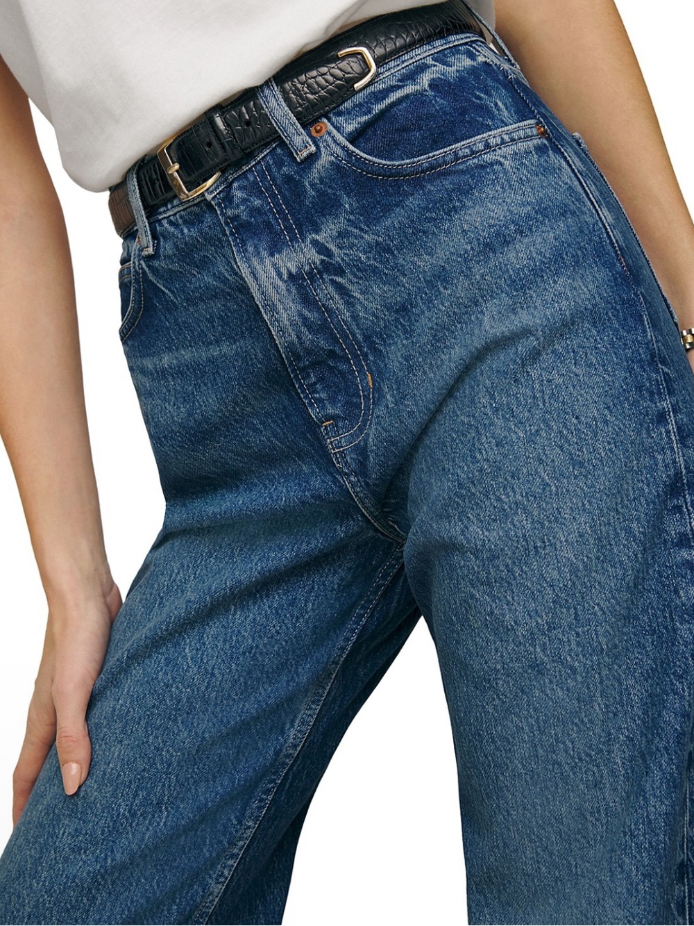 🌸SALE🌸 Reformation Cynthia High Rise Straight Leg Jeans LONG 31x32 - Picture 2 of 6